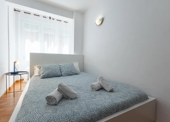 Апартаменты Santander Home *